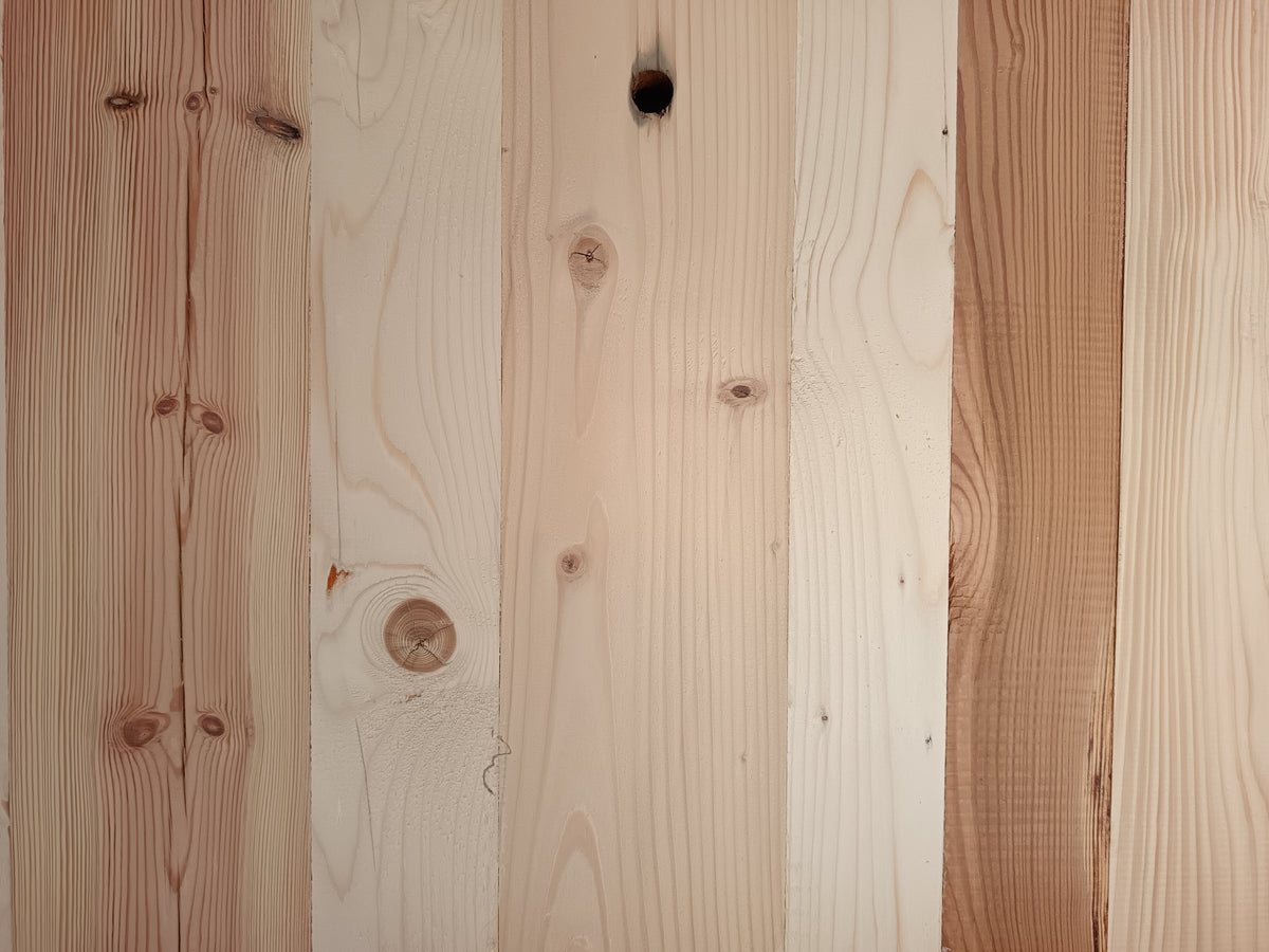 Nuancier de lames de bois aux teintes naturelles